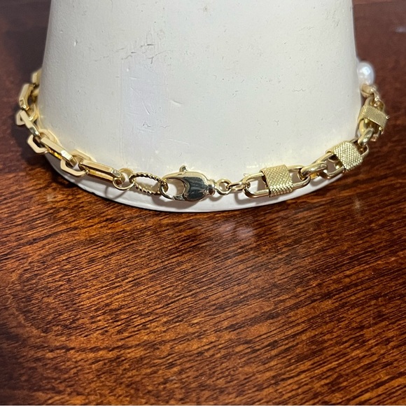 Pearl Prayer Bracelet - Picture 3 of 5